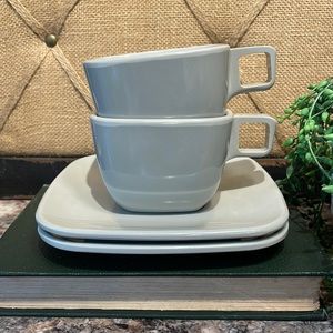 Vintage Arrowhead cup and saucers